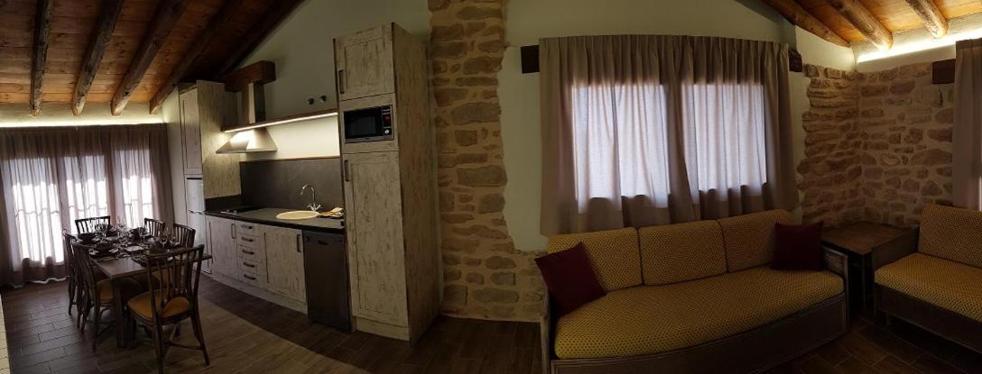 Casa Gabalda Apartamentos Valderrobres Extérieur photo